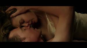 Elizabeth Olsen Source • Your source for everything Elizabeth Olsen - Best  Source for All Things Lizzie Olsen