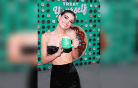 Dixie D'Amelio- Uninhibited Journey- Explore Fully Into Her World