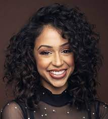 Liza koshy is an american actress and social media personality who has a net worth of $6 million. Liza Koshy Wiki Age Net Worth Boyfriend Family Biography More Thewikifeed