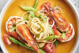 Kandungan santan memberi lebih banyak rasa. Super Segar Yuk Bikin Sup Tom Yam Ala Rempah Indonesia