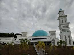 Masjid Raja Permaisuri Bainun, Universiti Sultan Azlan Shah
