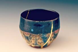 The most common japanese broken pottery material is porcelain & ceramic. Kintsugi The Japanese Art Of Fixing Broken Pottery With Gold Amusing Planet
