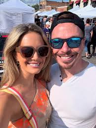 What a beautiful weekend! So much fun at ClawsonFest, along with a nice  Sunday walk. Happy Monday! Who else is happy about the cooldown?! #monday