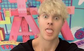 Bart Baker Says He's Quitting YouTube, Moving To China To Pursue Social  Superstardom