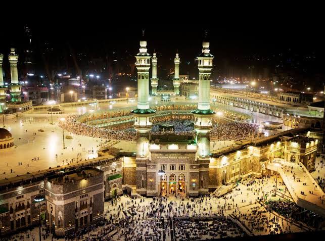 Umroh Reguler 9 hari – Penerbangan Langsung Tanpa Transit