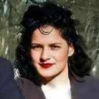 Edna Atkins's Instagram, Twitter & Facebook