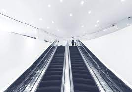 千里之外无声黑白white and black onlyphone phonegraphy shotoniphone 手机摄影 新天地 xintiandi phoneonly shanghai 上海 blackandwhite blackandwhitephotography