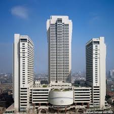 8 century avenue (shiji dadao), lujiazui, pudong, shanghai, 200120, china540m from lujiazuishow on map. Portman Ritz Carlton The Skyscraper Center