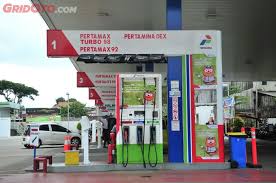 Takaran dan perbandingan campuran cat dan bensin Wuih Pertamina Punya Promo Gratis 1 Liter Bensin Di 10 Spbu Jalur Tol Gridoto Com