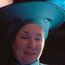 When does the portrait game start again? I do enjoy it and i have a new  game