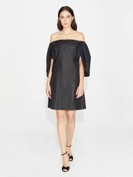 Now at $52.04+ 12 items latest styles best sellers 2021 » browse now! Halston Heritage Metallic Jacquard Off The Shoulder Dress In Metallic Blue Modesens Halston Heritage Gown Jacquard Dress Dresses