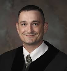 Rookie attorney in Bowling Green helps woman win suit with over $500K  verdict