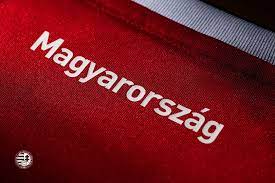 Ennek legfőbb oka, hogy bár magyarország határai nem esnek egybe a magyar nemzet határaival, a nemzet nyelvi, kulturális és történelmi. Mlsz Szovetseg A Csapat Dontott Ebben A Mezben Jatszik A Valogatott Az Eb Selejtezokon