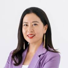 It takes a special community to come together for a 15-year reunion and  genuinely prioritize meaningful, deep and open conversations. No one lives  this intention better than Carole Robin, Ph.D.…