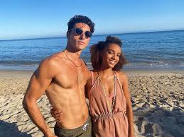 Taylor's grandfather james was born in illinois, to. Taylor Zakhar Perez On Instagram M R S X T Z P I 100 Was Paddle Boarding With These Glasses After And W Kissing Booth Tv Guide Maisie Richardson Sellers