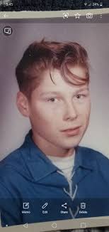 Guess who .. trying to look like Elvis .. always had to be cool