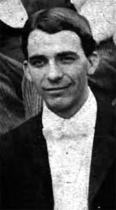 If trees and houses could talk: Oakwood's history