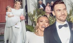 Duff opened up about exactly what she wanted out of her dress in the video shared by vogue. Hilary Duff And Matthew Koma Share Behind The Scenes Snaps From Their Winter Wedding In Los Angeles Daily Mail Online