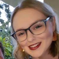 50+ "Anna Luke" profiles