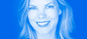 ‎psykolog peder kjøs møter mennesker som på hver sin måte trenger hjelp til å takle livets utfordringer. Hor Marta Breen I Boktips Podcast Boktips