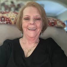 Cactus is the most smiley little guy! I can't get enough of it!! 😅😅