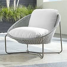 Und das heißt, dass der ausflug in den eigenen garten, dem balkon oder der terrasse mit den lounge gartenmöbeln zu einem kleinen kurzurlaub werden. How To Buy The Best Outdoor Lounge Chairs Lounge Mobel Gartenstuhle Und Lounge Stuhl