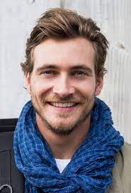 Pin On Carefree Hairstyles For Men Running Wild