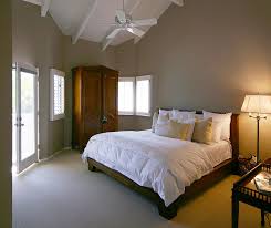 These small spaces were designed with sweet dreams in a combination of white walls, whitewashed floors, and white bedding make for a cozy atmosphere. Good Ideas For Small Bedrooms Freshsdg