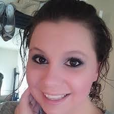 Lisa Krenzer's Instagram, Twitter & Facebook