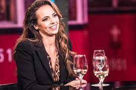 Petra frey ist am 11. Orf Iii Am Donnerstag Mit Petra Frey In Denk Mit Kultur