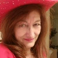 Beth Laird's Instagram, Twitter & Facebook