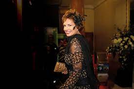 Elaboration of legal proceeding documents, such as legal appeal and legal controversy. Caras Esta E A Primeira Fotografia Que Barbara Guimaraes Partilha Em 2020