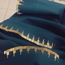 Yaka Ve Manset Boncuk Isleme With Images Embroidery Fashion Hand Embroidery Designs Kurti Embroidery Design