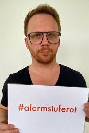 (rtl) streamen & weitere highlights aus dem genre 📺 comedy im in schmitzenklasse drückt ralf schmitz ordentlich aufs tempo. Ralf Schmitz On Twitter Alarmstuferot