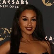 Cassandra Badie's Instagram, Twitter & Facebook