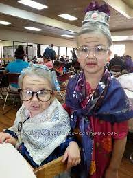 Meet Crossie And Belva Don T You Just Love Old People I Volunteer At A Boarding School And Was Honored To Me Old Lady Costume Kids Old Lady Costume Old Women