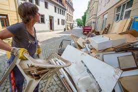 Der arbeiter samariter bund (asb) schweinfurt half hochwasseropfern mit sachspenden. Hochwasser Uberschwemmung Aktion Deutschland Hilft