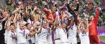 C'est une finale européenne qui se joue ce soir à castelnau entre le montpellier castelnau volley et le dynamo moscou. Ligue Des Champions Feminine Lyon Signe Un 4 A La Suite Le Point