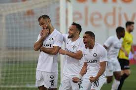 Zorlu mücadele de i̇stanbulspor ile altay maçı 20 eylül pazar günü saat 16:30'da başlayacak olan maçı hakemi alper çetin yönetecek. Fue Pxu2gagr9m