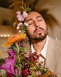 HUEMAN 🤎✨ Director