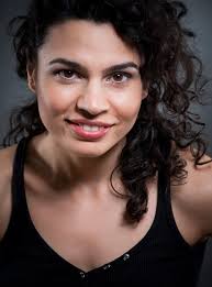 SEULE A MON MARIAGE SEULE A MON MARIAGE