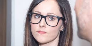 Giftkvinnans advokat: "Hon får inte dömas på förhand"