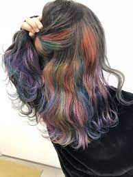 レインボーカラー 髪色 虹色 カラフル インナーカラー グラデーションカラー 派手髪 個性 外国人風 透明感 アッシュ ユニコーンカラー ヘアスタイル ロング クールなヘアスタイル 髪 色