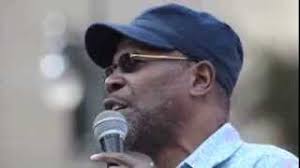 Warmer weather brings out Charlotteans