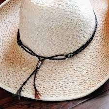 Spirithorsedsgn Posted To Instagram Did You Know That I Create Hat Bands That Fit Any Hat With You Horse Hair Jewelry Horse Hair Hat Band Horse Hair Bracelet