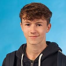 Daisy Ogle's Instagram, Twitter & Facebook