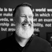 Sean Spence (@Seanniespence)