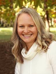 Marcia Mchugh's Instagram, Twitter & Facebook