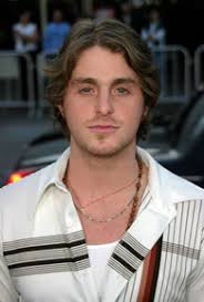 Cameron Douglas (13 de Dezembro de 1978)