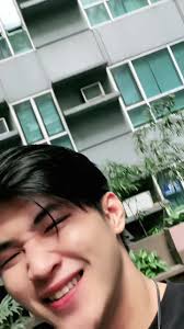 aj reyes (@miamore20213)